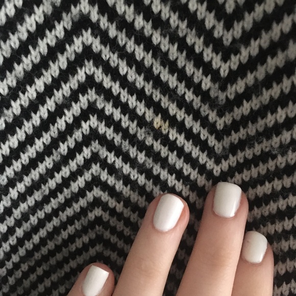 Sweater - Picture 5 of 5